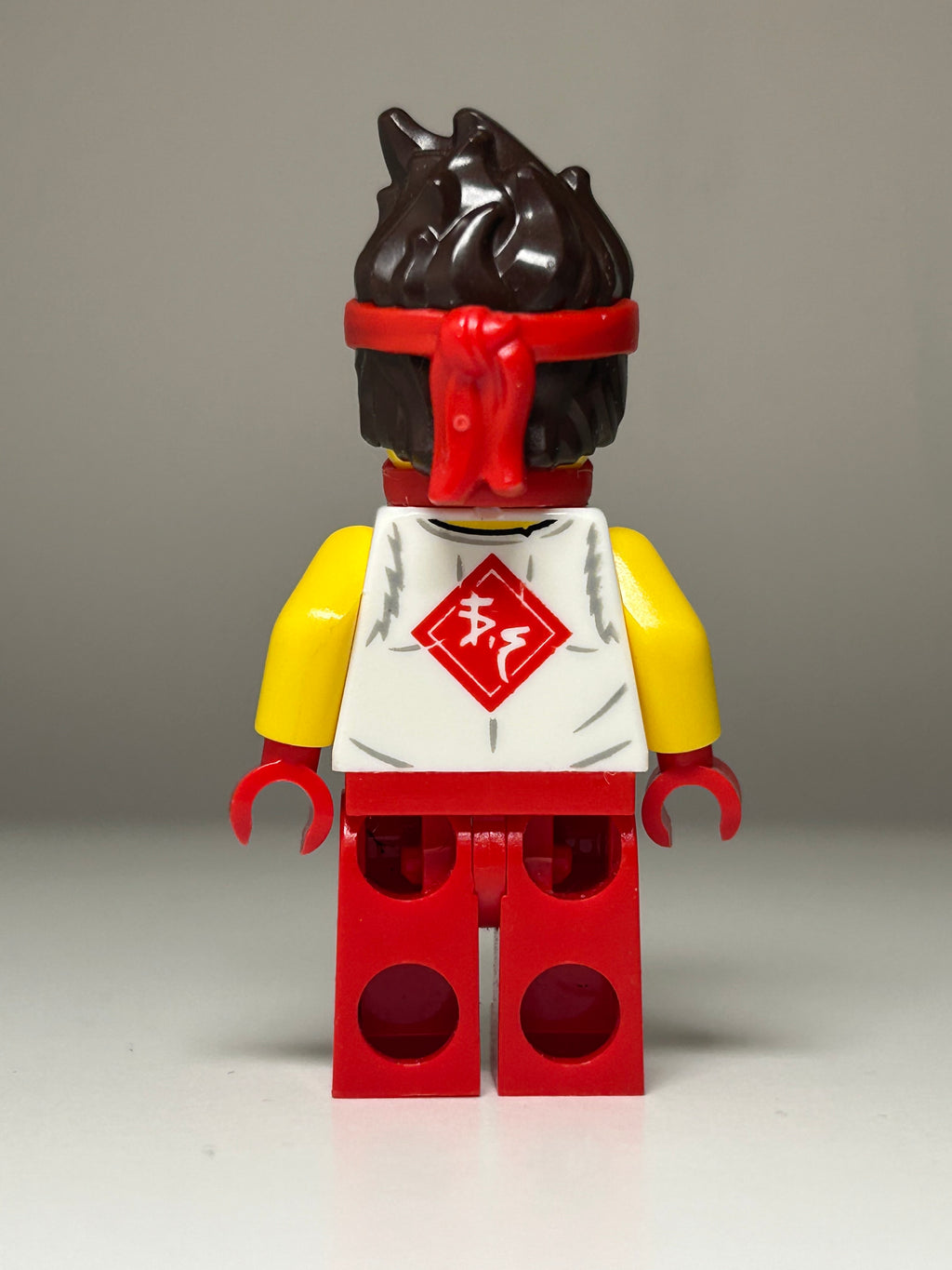 Kai Legacy, White shirt
