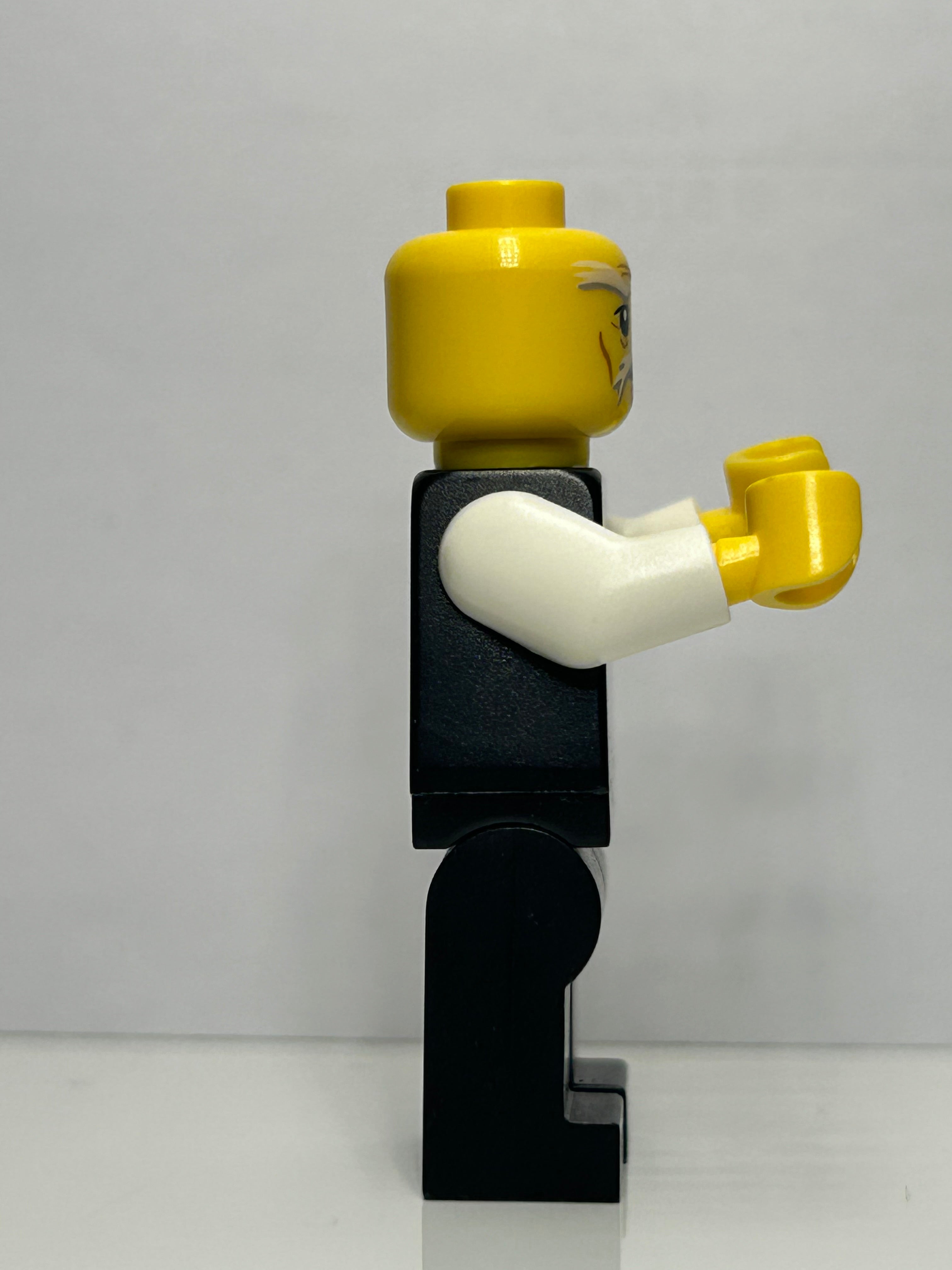 Wu the Golden weapons