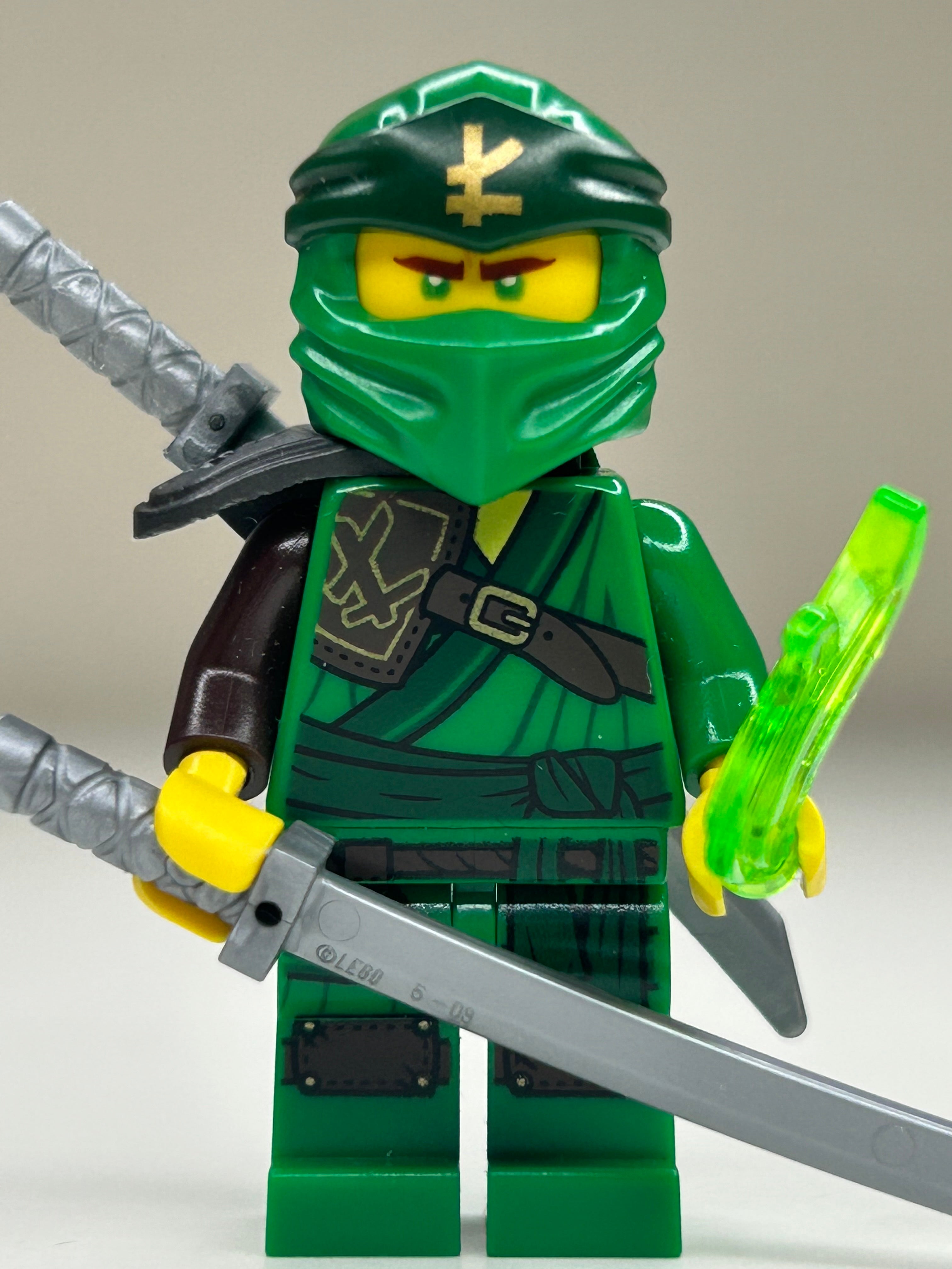 Lloyd Forbidden Spinjitzu