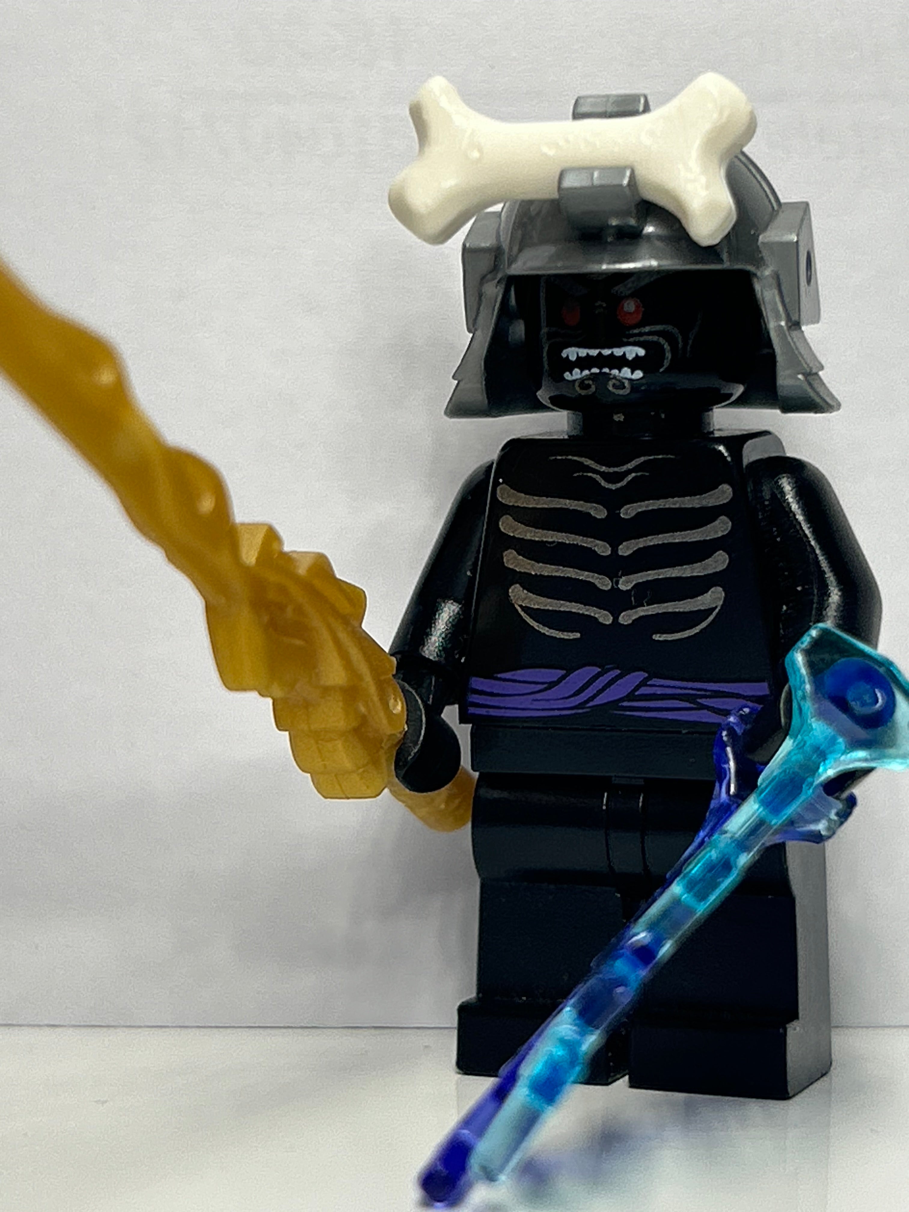 Garmadon - the golden weapons