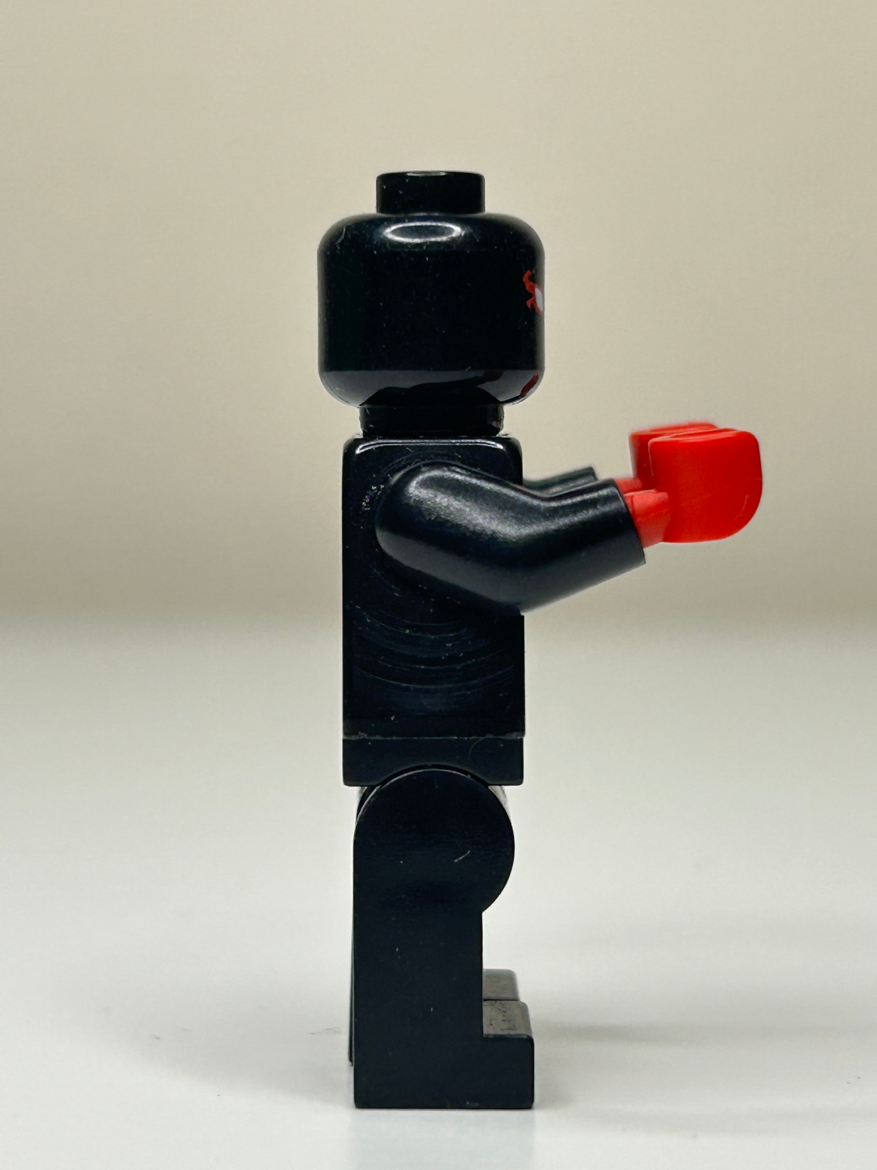 Mr E (4 arms)