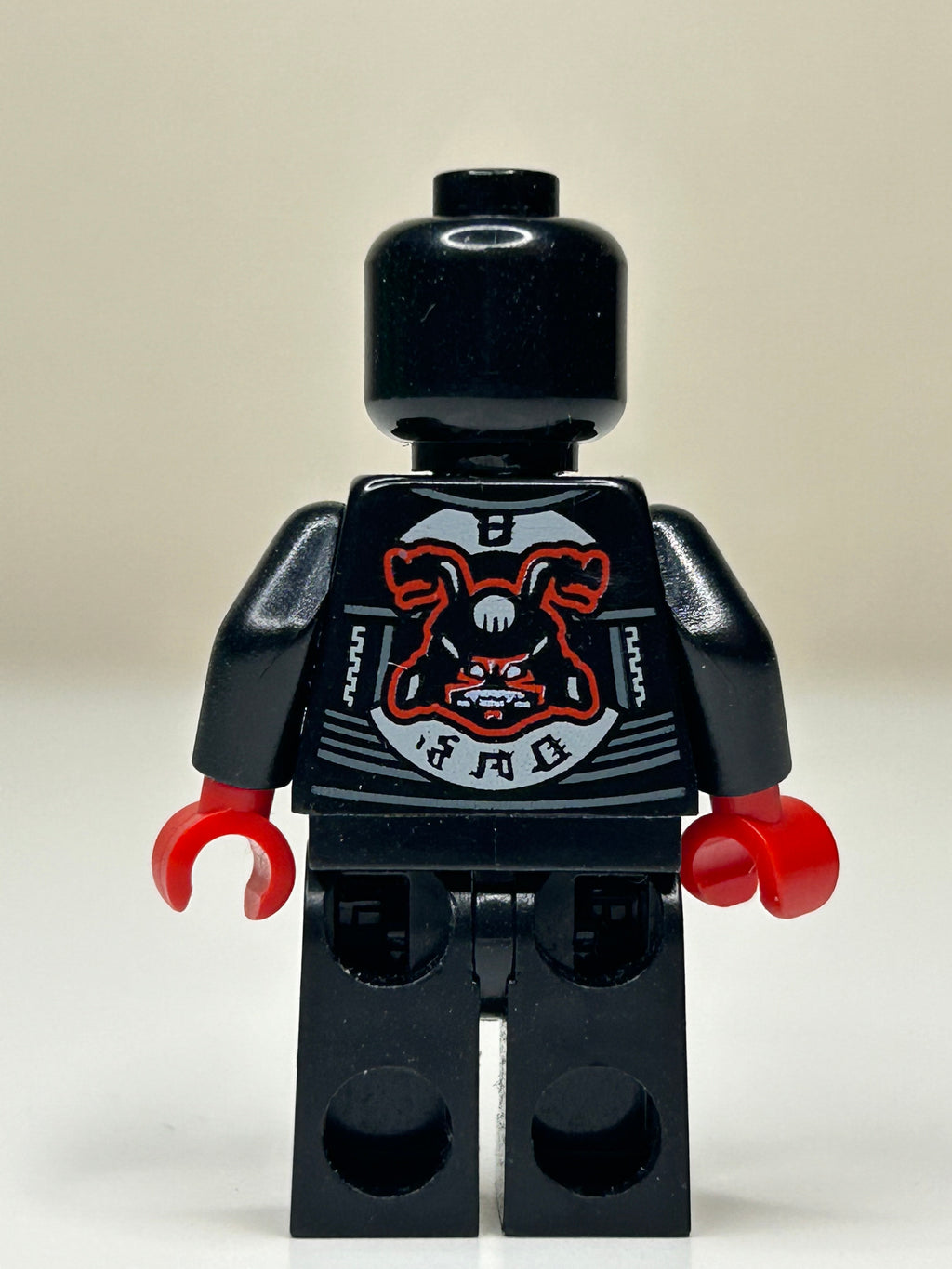 Mr E (4 arms)