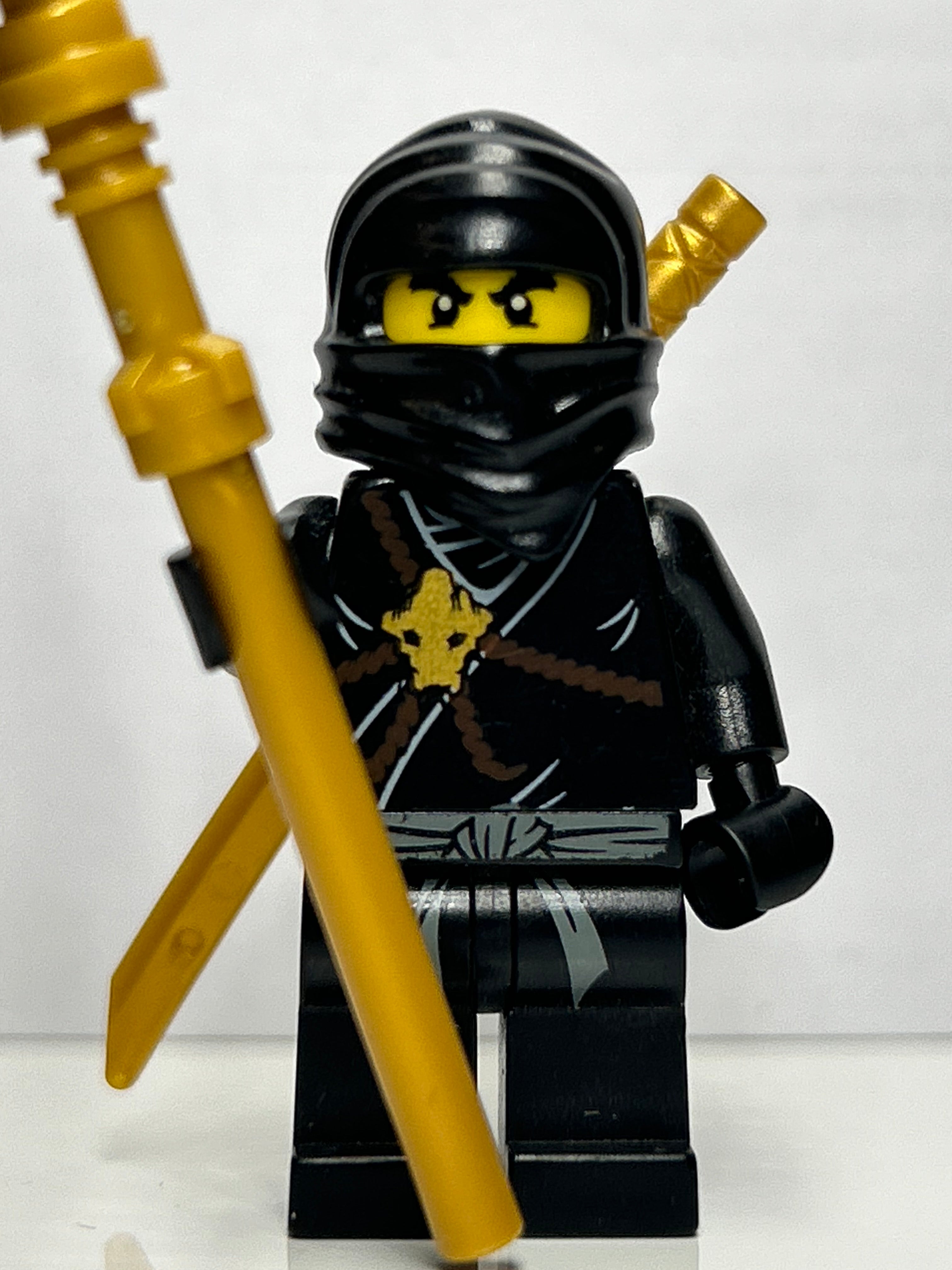 Cole The Golden Weapons (Pilots)